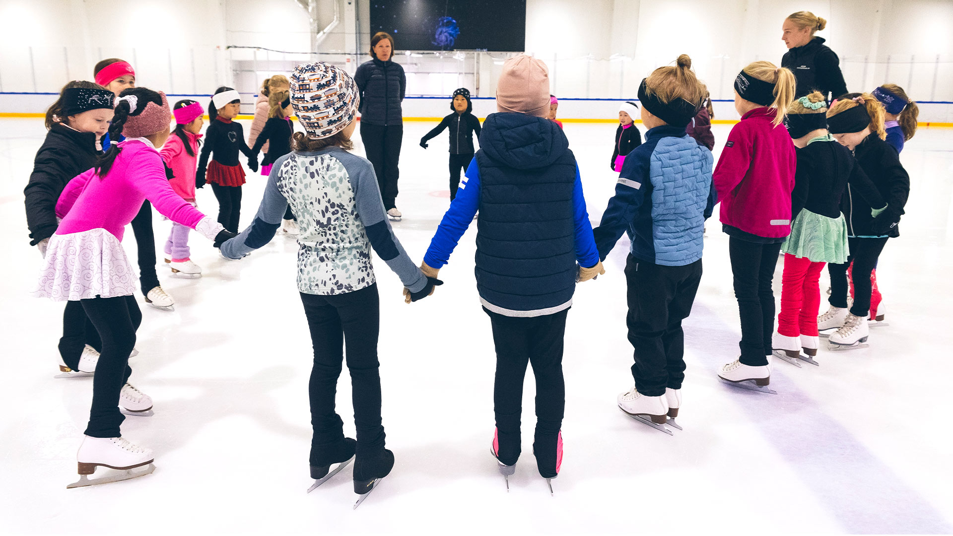 skating-school-espoon-taitoluisteluklubi-ry